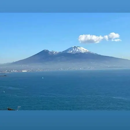 Vesuvius House * Pagani